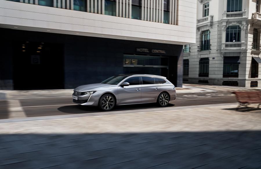  Peugeot 508 SW 2018 года  (WW) (фото 4 из 5)